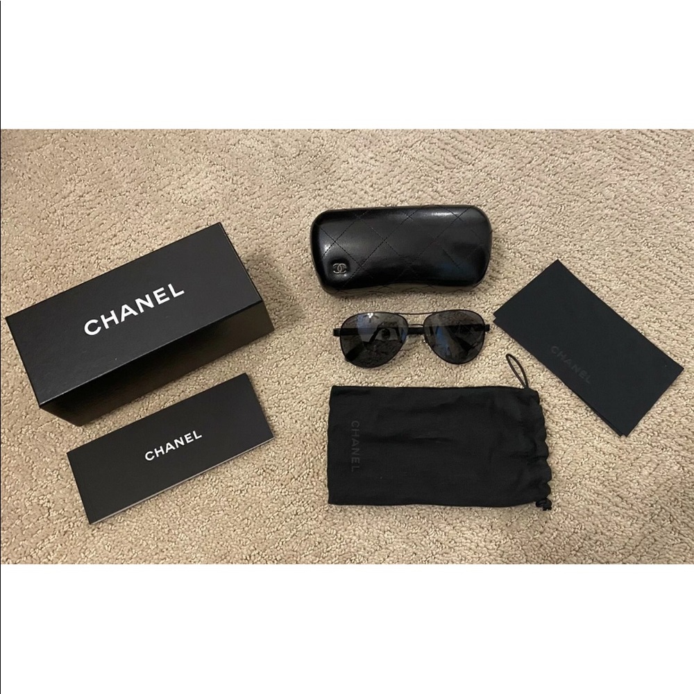 Chanel polarized aviators